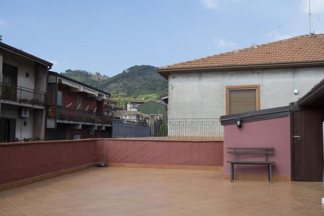 Casa Vacanze Mongibello Nicolosi Buitenkant foto